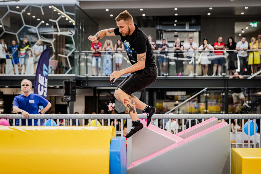Na snímke Erik Jendrišek počas slávnostného otvorenia Bounce Park 17, najväčšieho športovo zábavného parku na Slovensku.