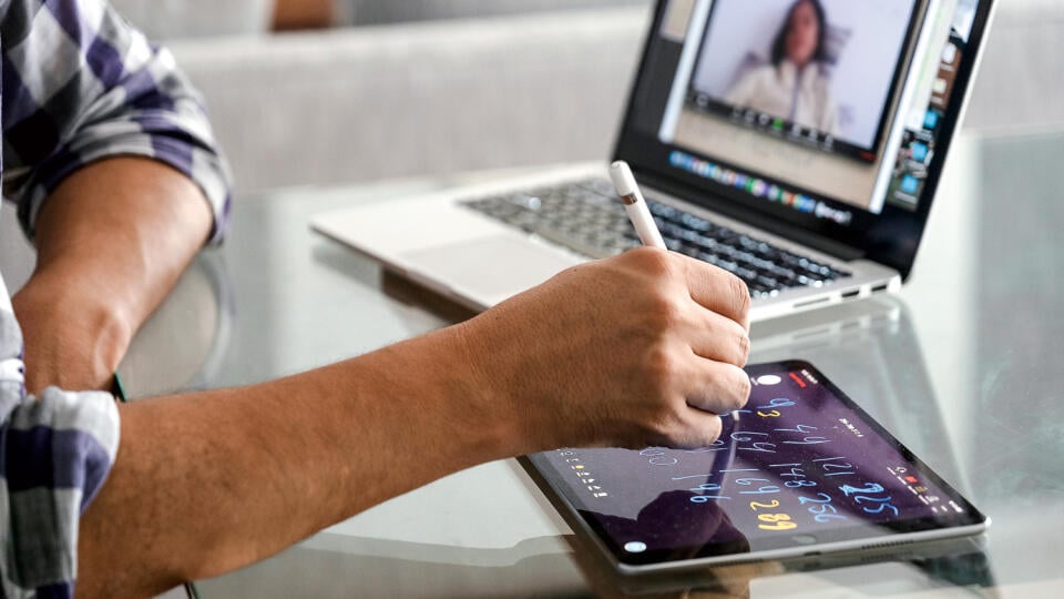 homeoffice, skola, distancne vzdelavania, tablet