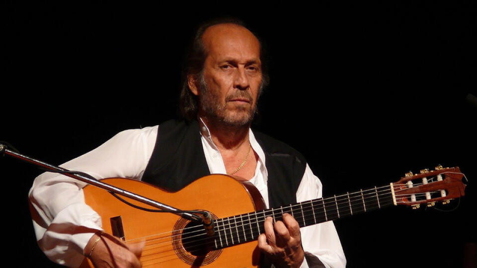 Zomrel gitarista Paco de Lucia.