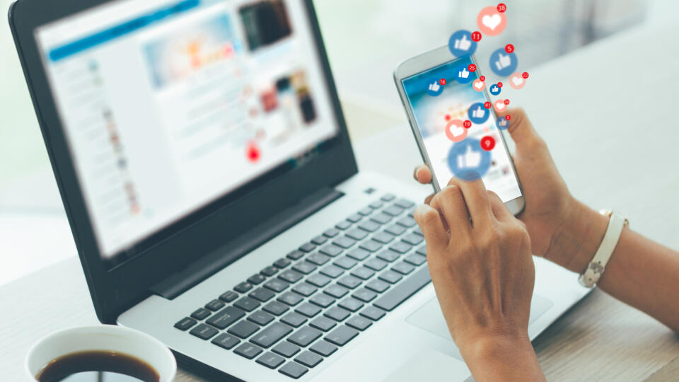 IT firmy inzerujú voľné pracovné miesta skôr na sociálnych sieťach ako na pracovných portáloch. Podľa manažérky Graftonu hľadá sedem z desiatich personalistov talenty na LinkedIn.