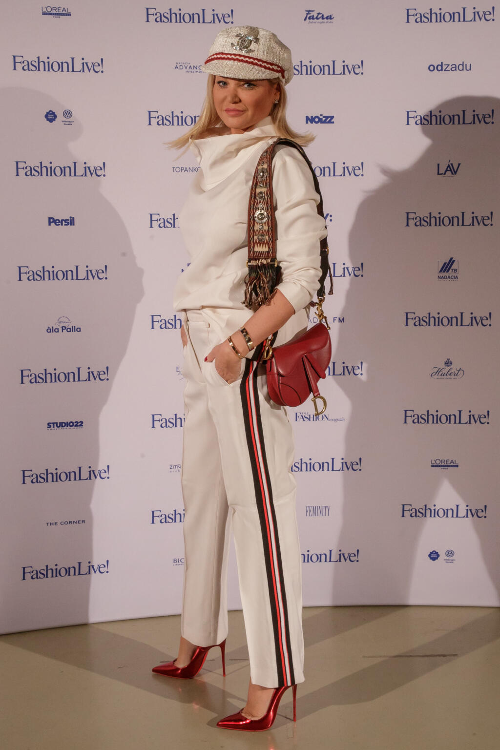 Módna polícia v rámci Fashion Life v bratislavskej Starej Tržnici. Na snímke je Alena Pallová.