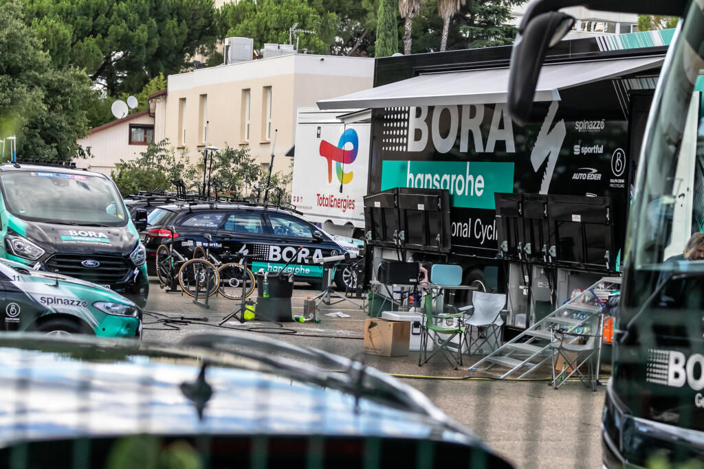 Bora-hansgrohe prišla na Tour de France o svojho najdôležitejšieho jazdca.