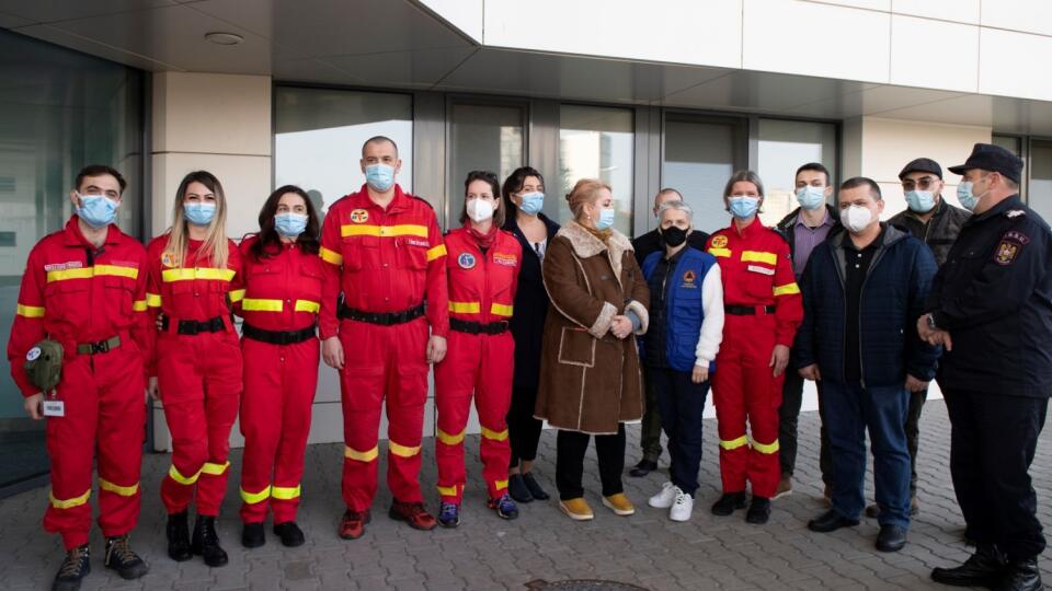 Nové Detské kardiocentrum skupina lekárov a sestier z Rumunska