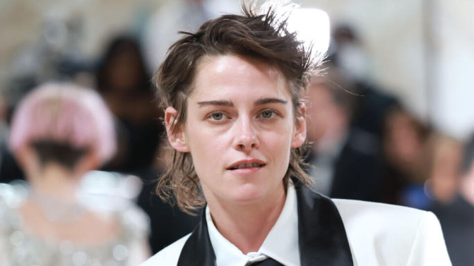 Kristen Stewart na Met Gala v roku 2023: Prišla v obleku