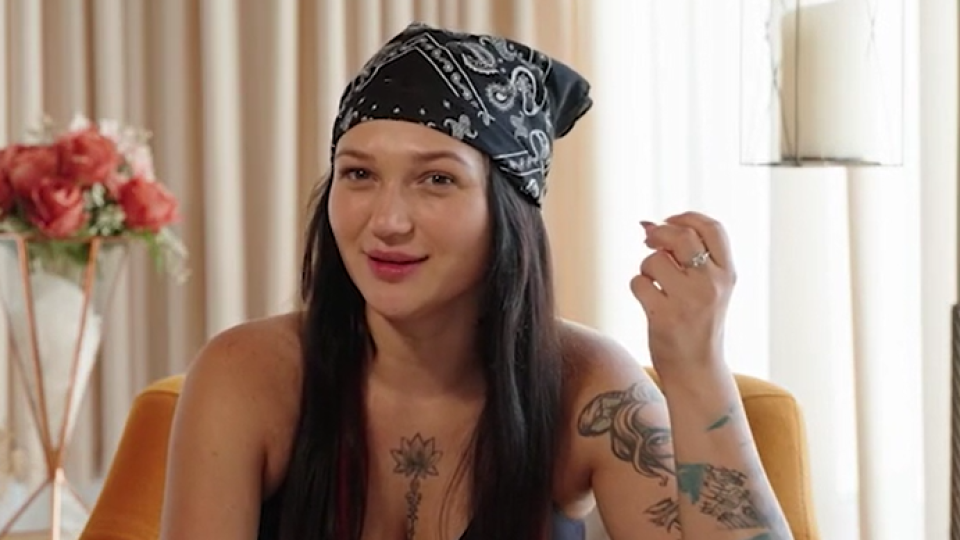 „Ktoré zo zvierat nežije monogamne?“ znela otázka. ,,Monogamný je akože debilný?" reagovala Priscilla.