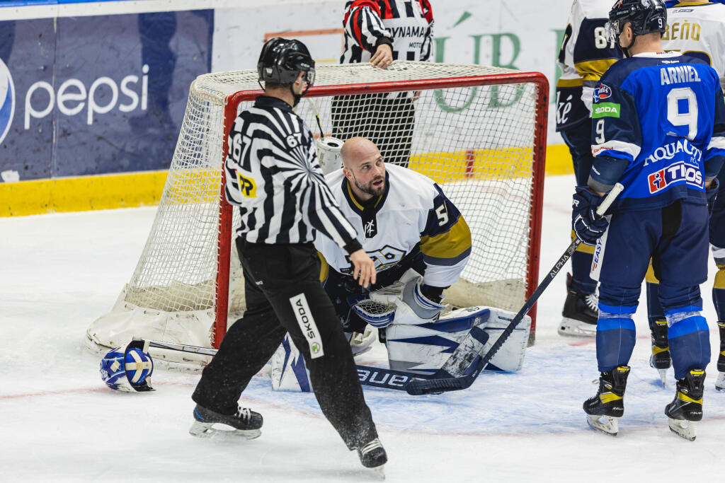 Zápas 21.kola hokejovej Tipos Extraligy medzi HC Slovan Bratislava a HK Poprad.