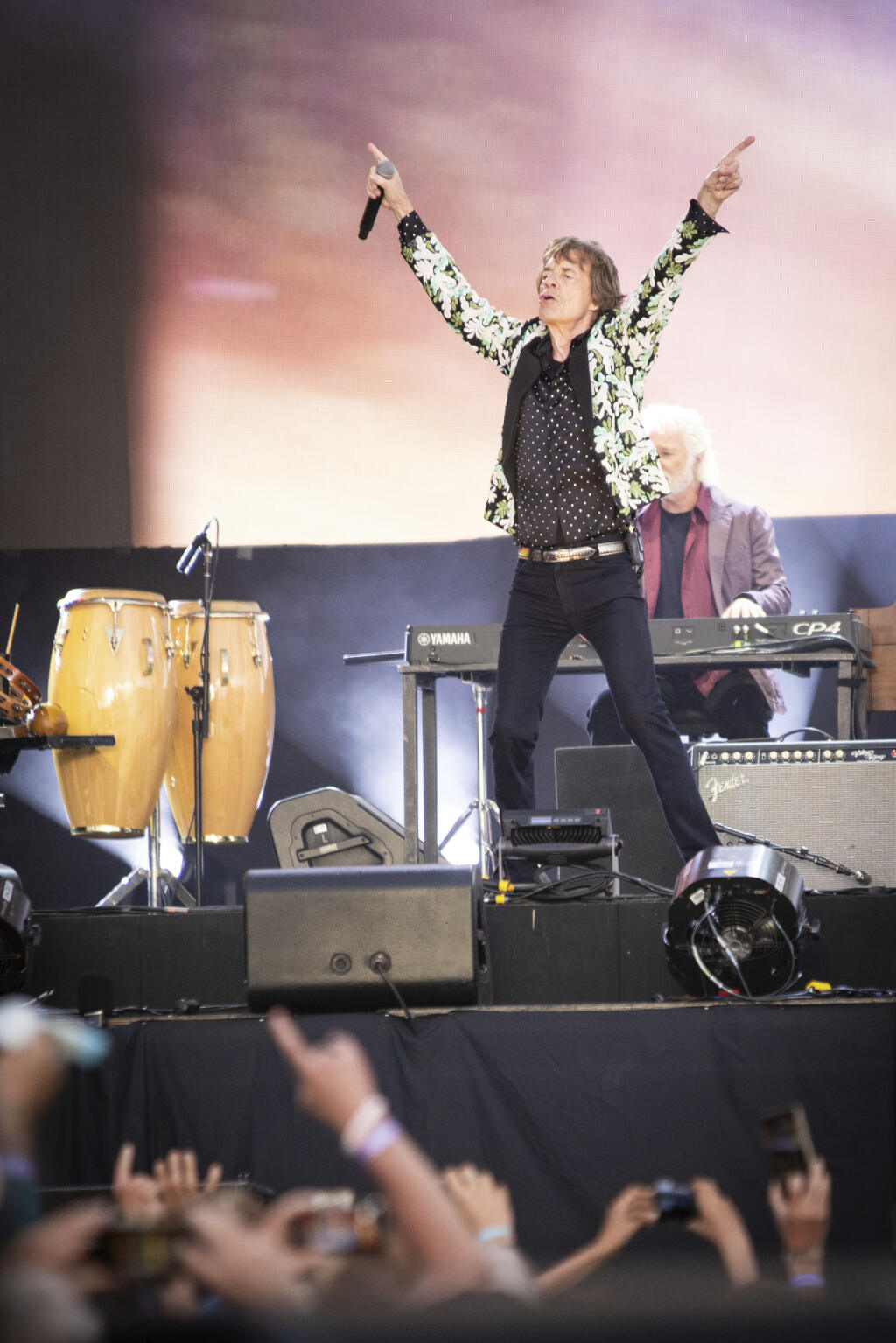 EBE 5 Londýn - Na snímke spevák britskej skupiny The Rolling Stones Mick Jagger počas koncertu v londýnskom Hyde Parku v sobotu 25. júna 2022. FOTO TASR/AP
The Rolling Stones perform live onstage at BST Hyde Park festival, in London, Saturday, June 25, 2022. (Photo by Vianney Le Caer/Invision/AP)