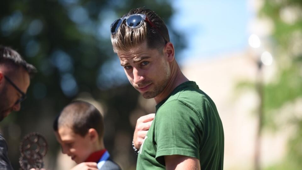 Peter Sagan prišiel do Trnavy len v sobotu a jeho prvé kroky smerovali medzi deti.