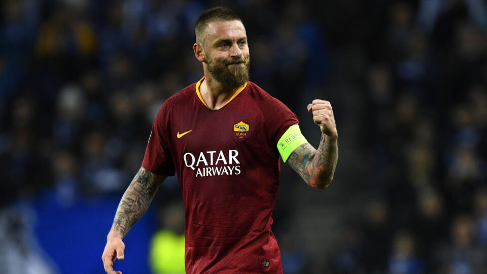 Taliansky futbalista Daniele de Rossi si na sklonku kariéry vyskúša najvyššiu argentínsku súťaž.