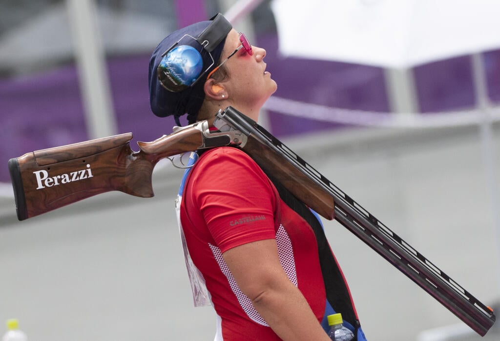 Na snímke slovenská strelkyňa Zuzana Rehák Štefečeková počas kvalifikácie trapu na XXXII. letných olympijských hrách v Tokiu vo štvrtok 29. júla 2021. Rehák Štefečeková vyhrala kvalifikáciu trapu v novom svetovom rekorde 125 bodov. Do šesťčlenného finále postúpila z prvej priečky. FOTO TASR - Martin Baumann