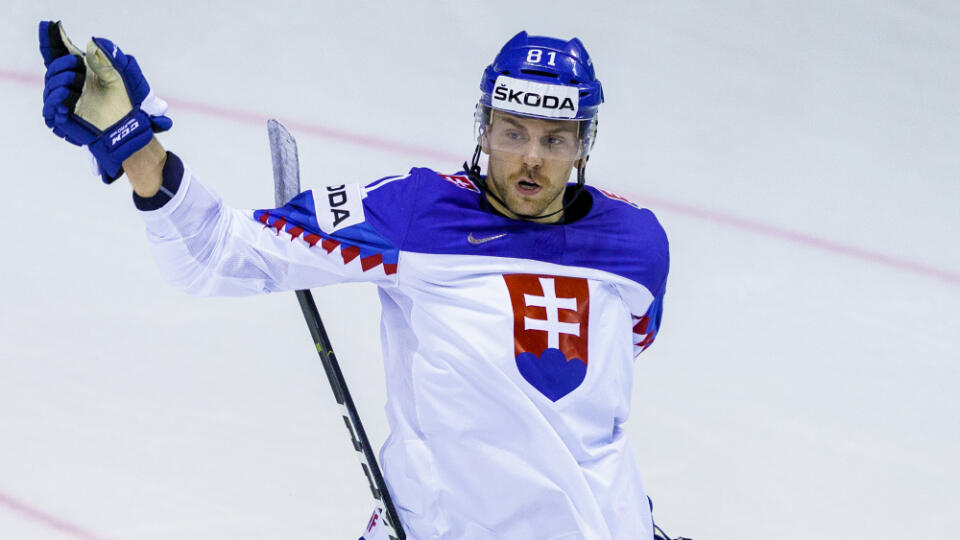 Mladý bek hral za Slovensko na májovom šampionáte.