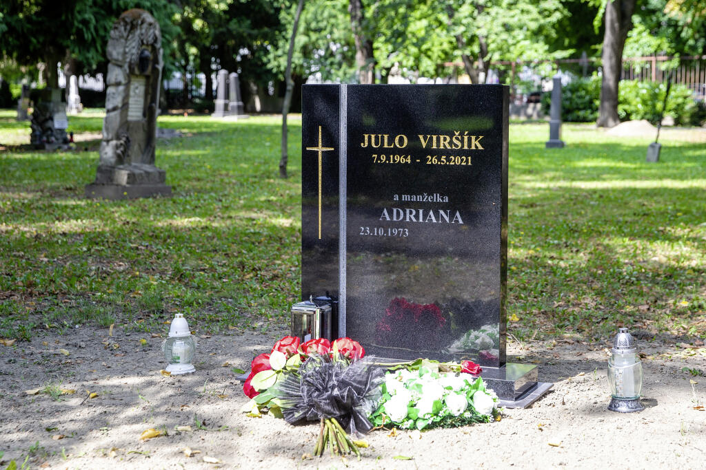 Hrob Jula Viršíka