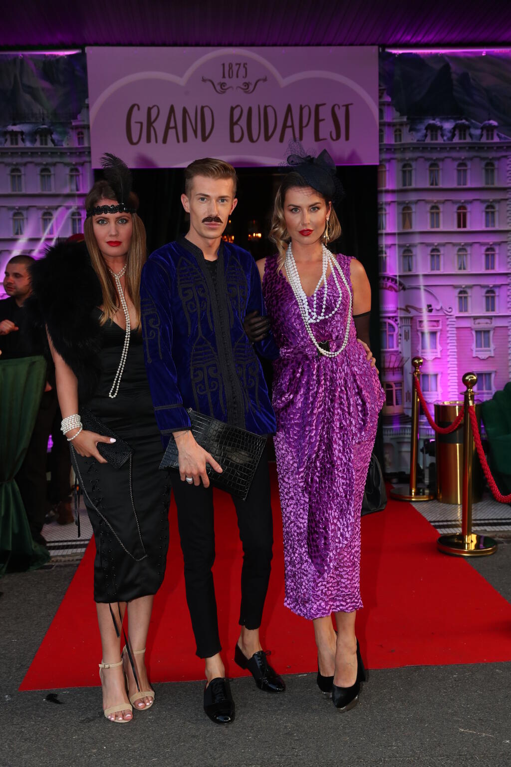Miss Universe 2002 Eva Rezešová (vľavo) a známy kaderník, vizážista Patrik Suši Veselý