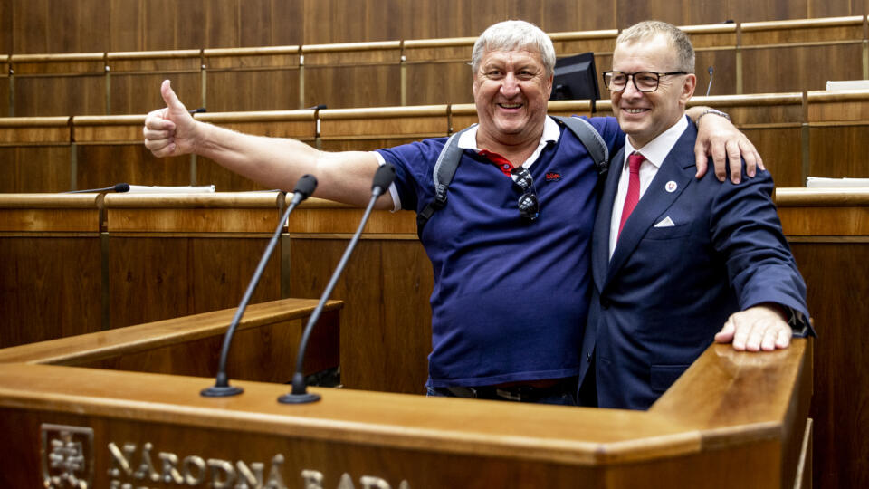 1. septembra sa konal deň otvorených dverí Národnej rady SR, ktorý bol spojený s 30. výročím prijatia Ústavy SR. Na snímke je Boris Kollár.