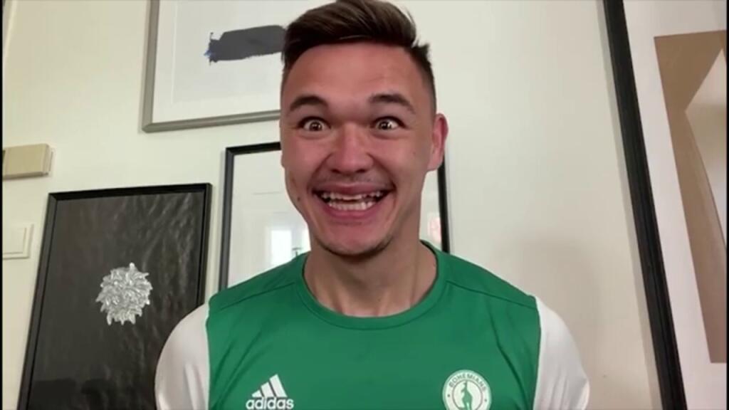 Slovenský brankár by sa uživil aj ako herec: Pozrite sa na jeho výkon vo virtuálnom zápase