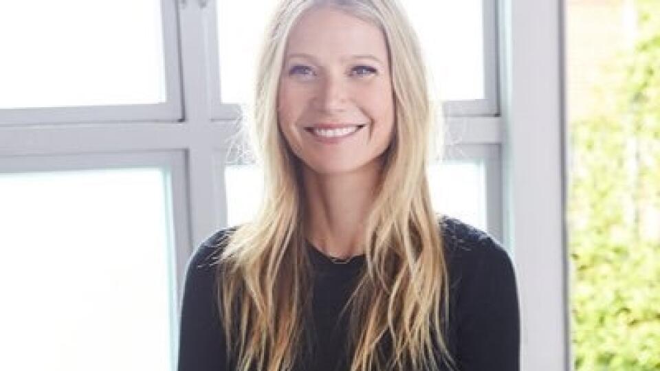 Gwyneth je prirodzene krásna žena.