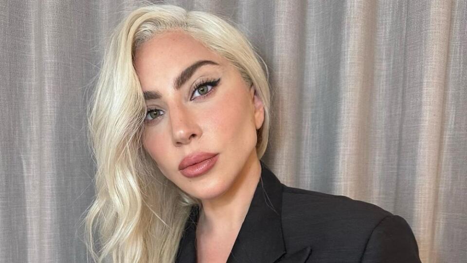 Lady Gaga je na najnovších fotkách krásna