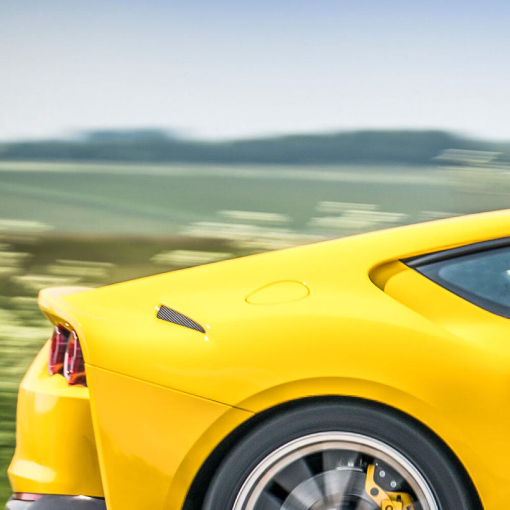 Ferrari 812 Superfast.
