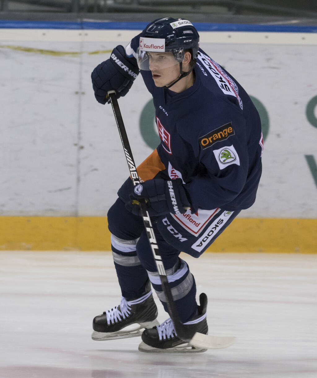 Dávid Bondra (27)