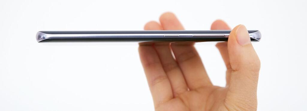 Galaxy S8 side