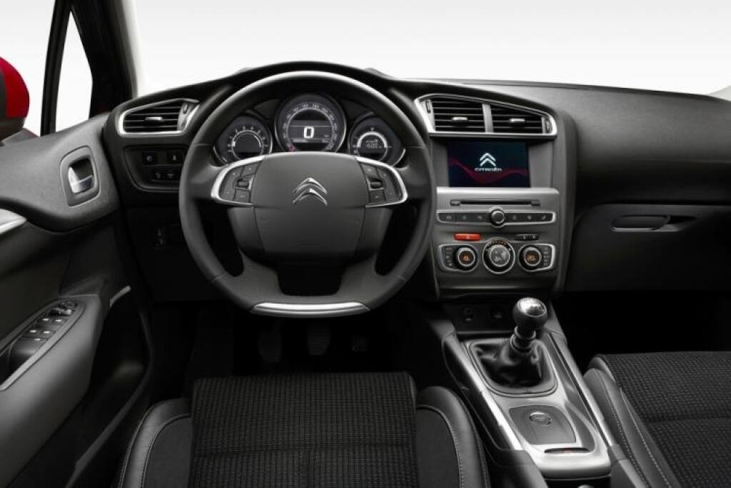 TREND test Citroën C4 BLUE HDi 100