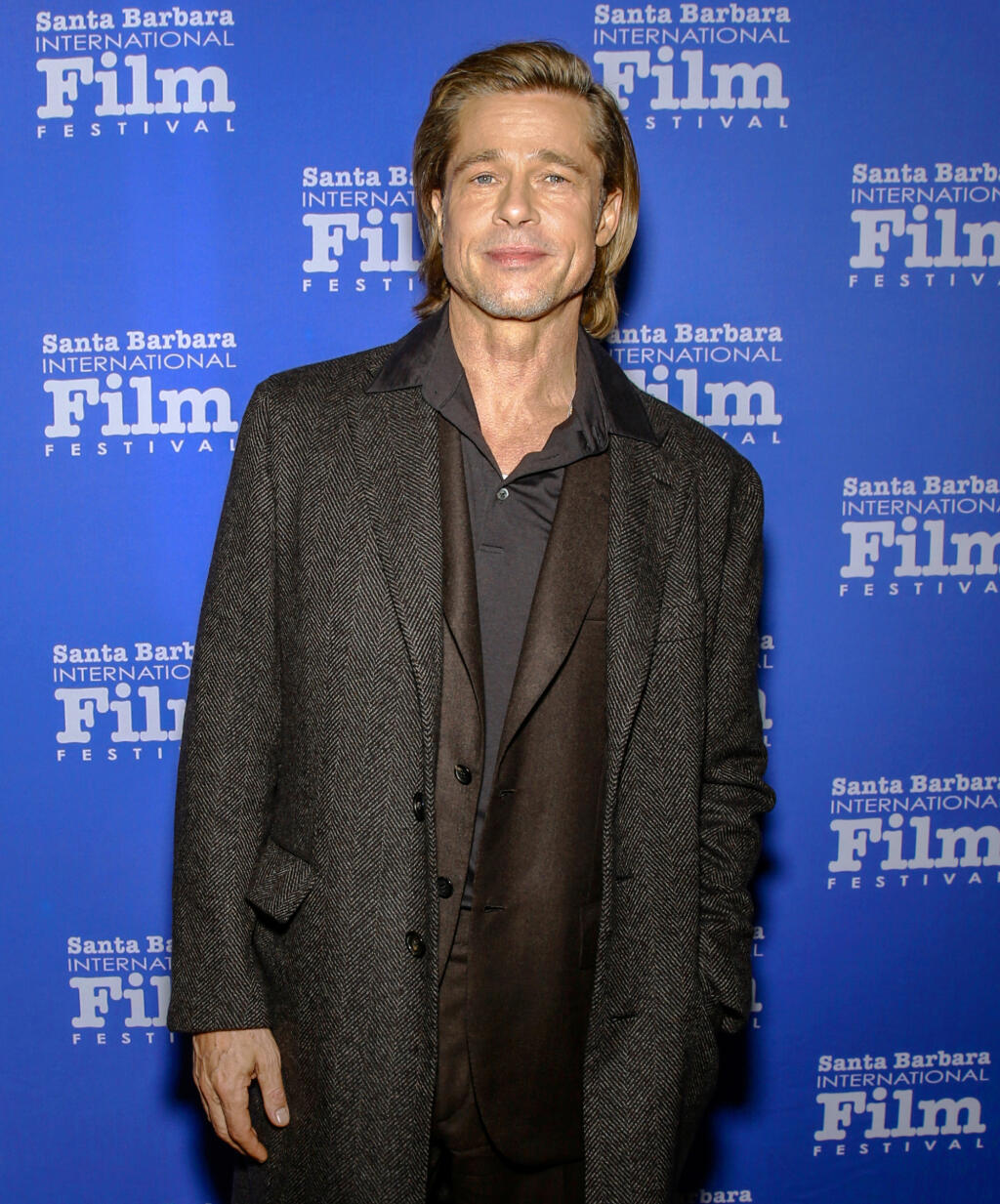 Brad Pitt (58): Lákal zákazníkov ako sliepka!