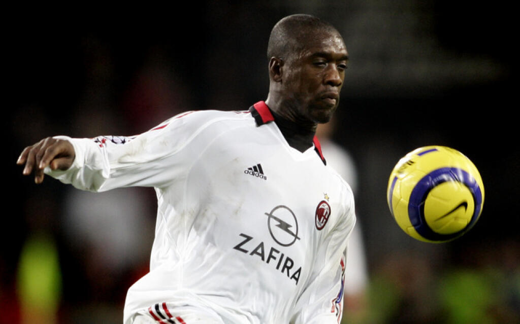 Iba jeden hráč vyhral turnaj s tromi klubmi - Clarence Seedorf. S Ajaxom v roku 1995 , s Realom Madrid v roku 1998 a s Milánom v rokoch 2003 a 2007