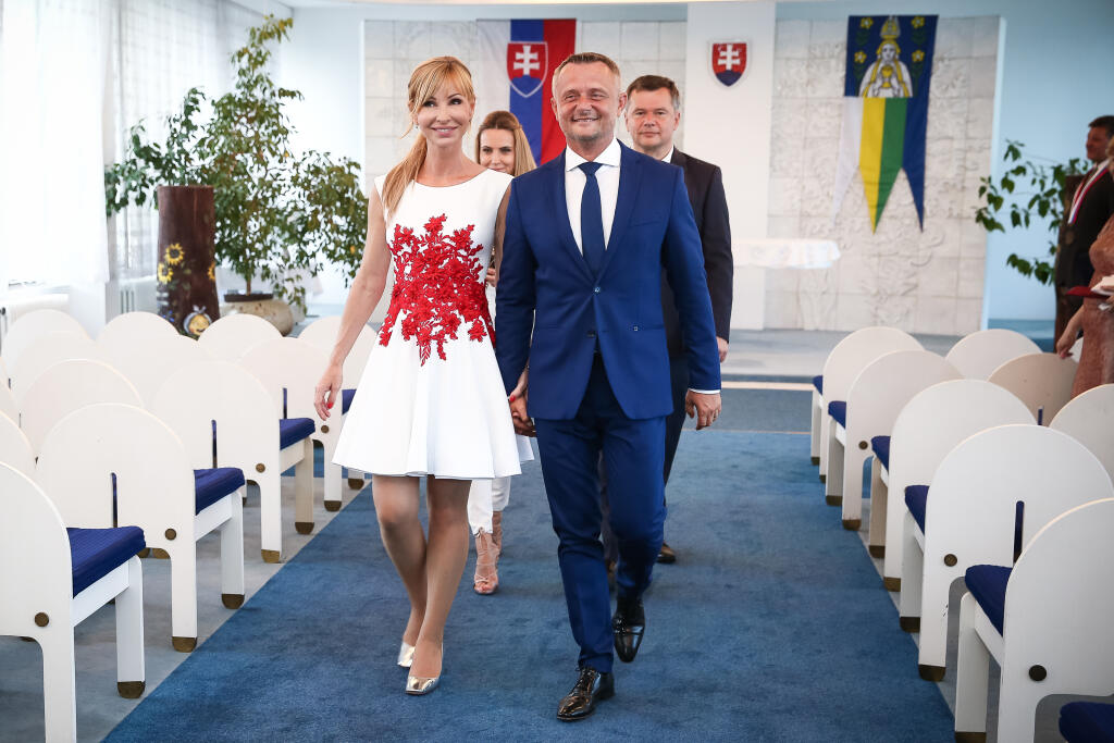 Svadba Viliama Rozborila a Alexandry Novotnej v Dunajskej Lužnej.