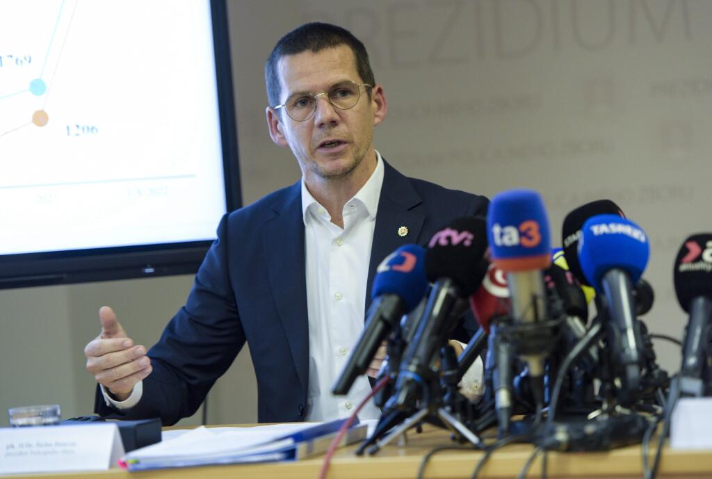 Na snímke prezident Policajného zboru SR Štefan Hamran počas tlačovej konferencie zástupcov Prezídia Policajného zboru na tému nelegálnej migrácie 11. novembra 2022 v Bratislave. FOTO TASR - Pavol Zachar