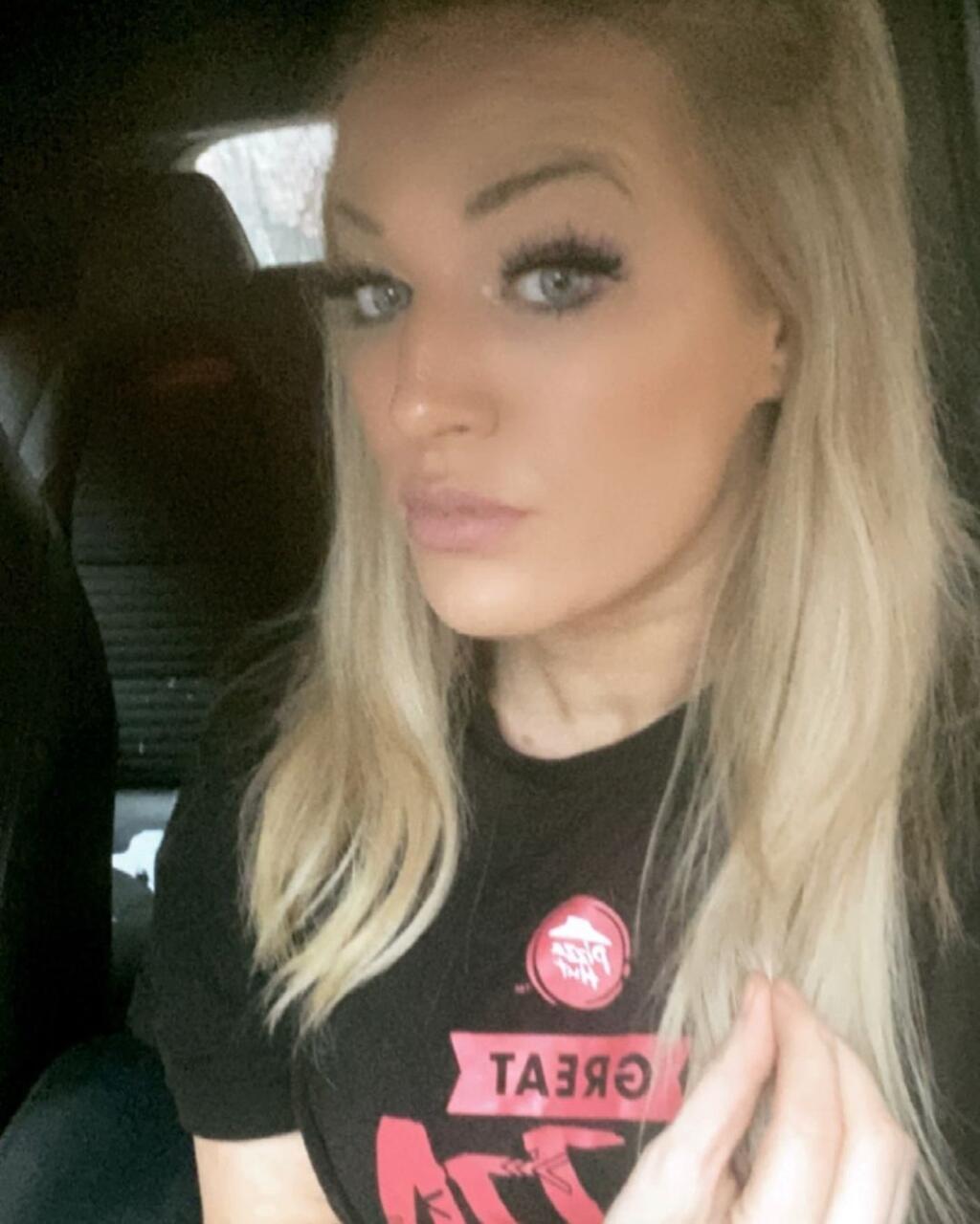 Elise Christieová (30) si počas pandémie koronavírusu musela nájsť prácu. Zarába si na olympiádu.