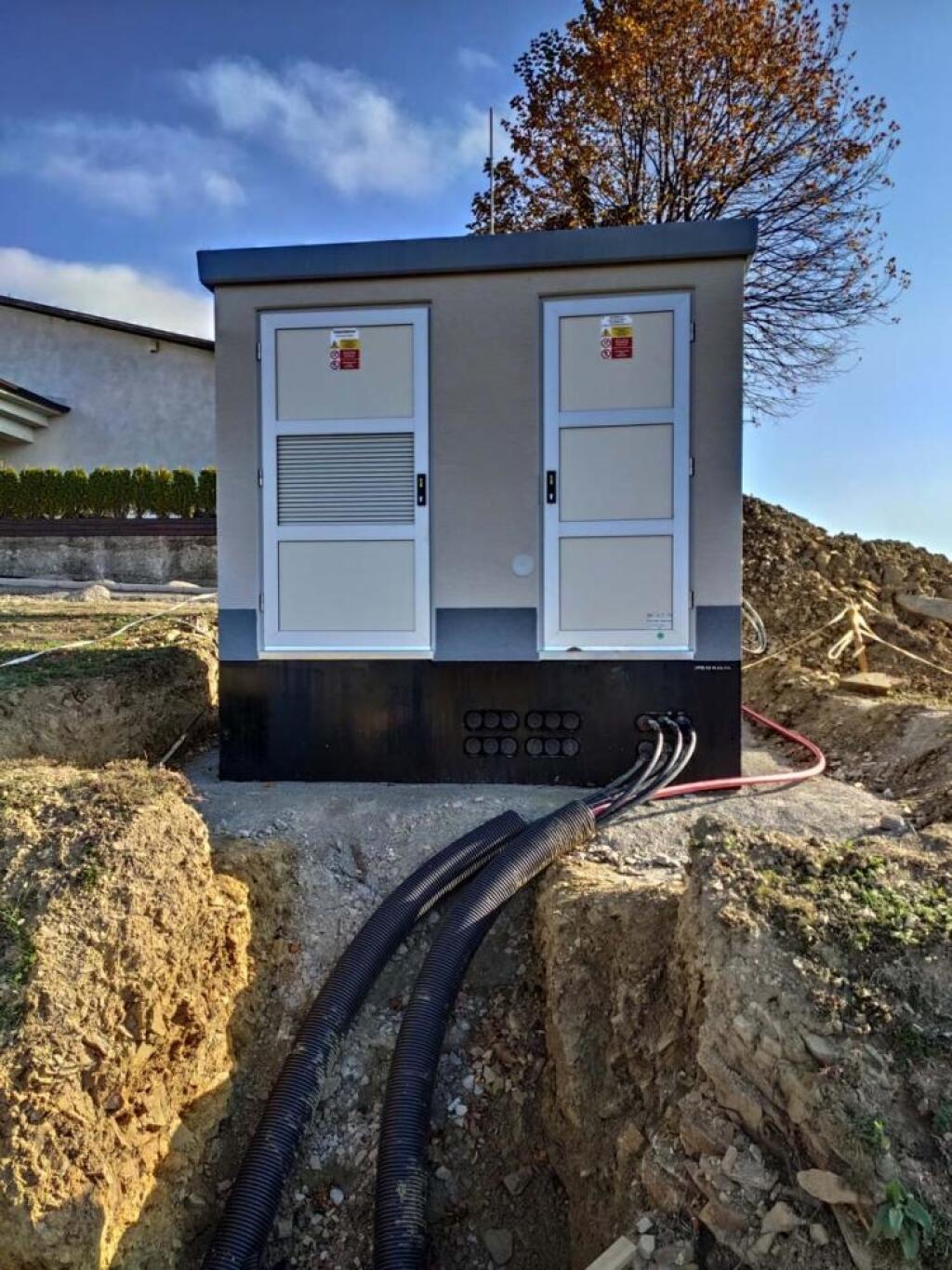 Škrt cez plány aj príprava na krízový stav. Epidémia mení odber elektriny
