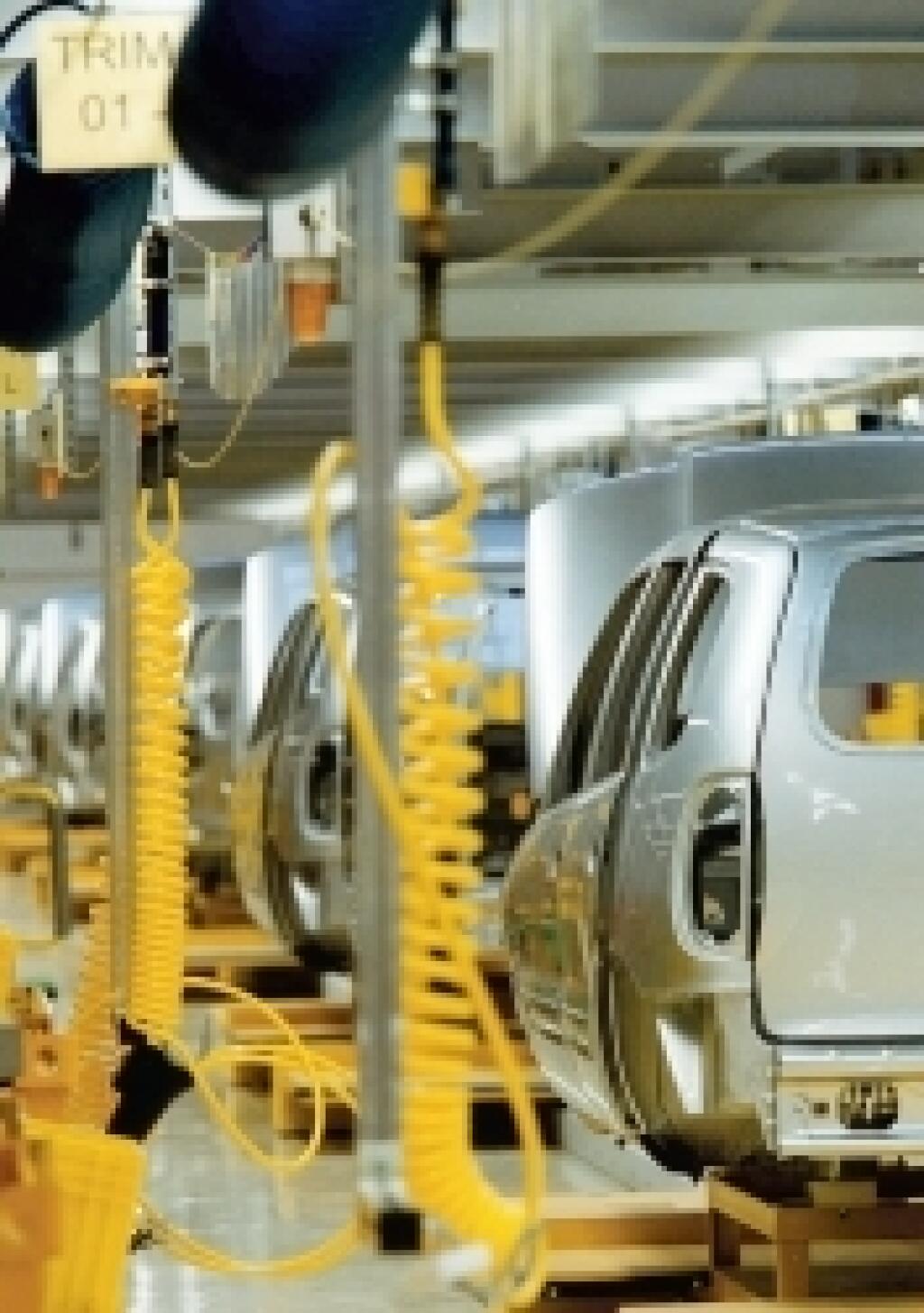 Rusko: zo šrotoviska líder autobiznisu