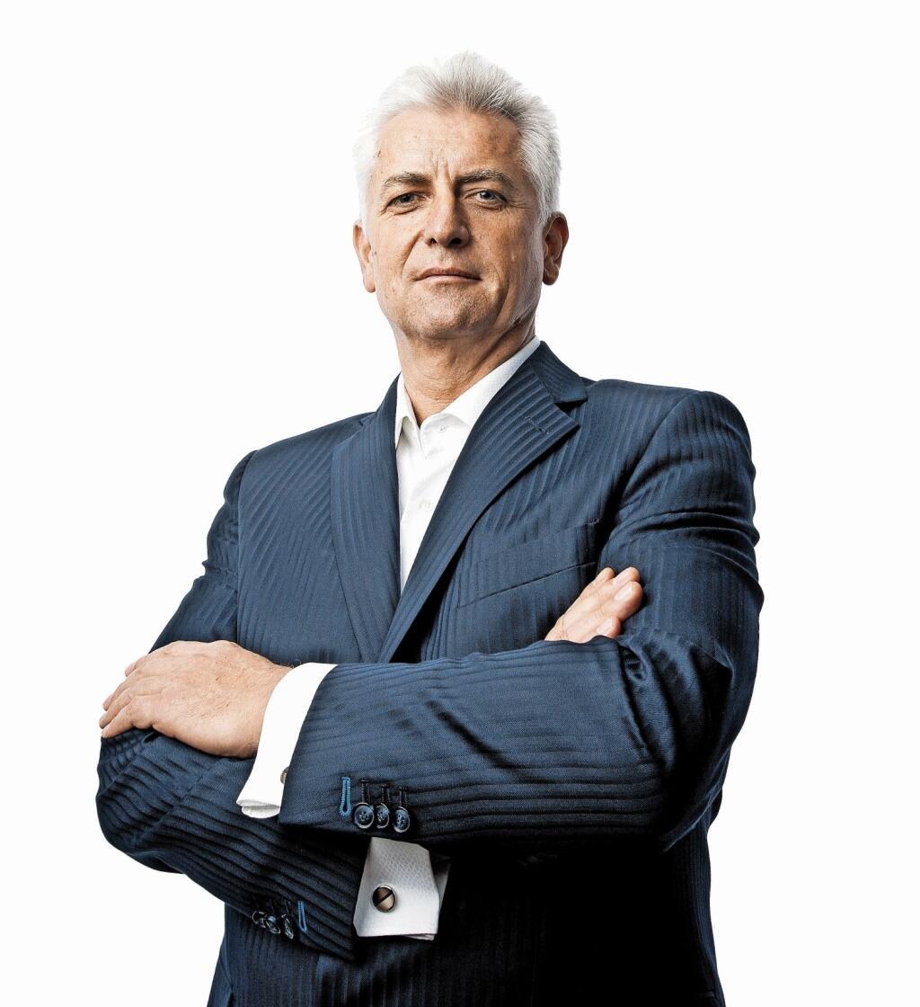 OLIGARCHA Z POZADIA
SMERU
Jozef Brhel je považovaný
za mecenáša strany Smer
Roberta Fica.