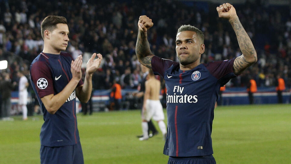 Alves v minulosti dokázal, že s neznášanlivosťou si dokáže poradiť.