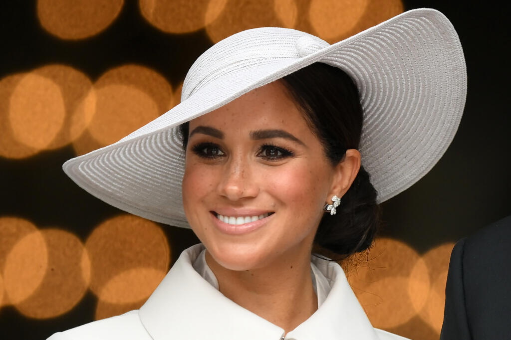 Vojvodkyňa Meghan Markle na oslavách platinového jubilea kráľovnej Alžbety počas bohoslužby v kostole sv. Pavla.