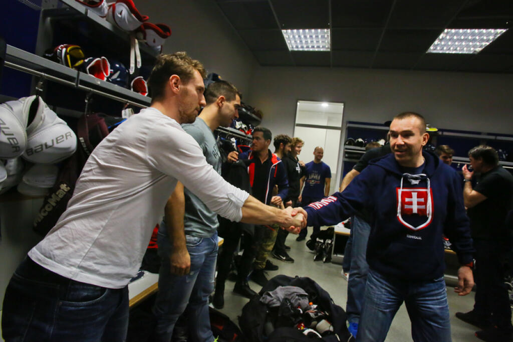 Žigmund Pálffy (vpravo) sa zhostil úlohy generálneho manažéra Olympijského výberu.