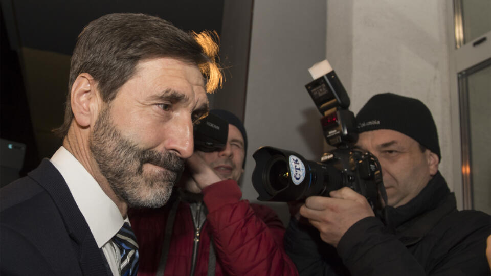 Na snímke Juraj Blanár prichádza do volebnej centrály strany SMER-SD po voľbách do Národnej rady Slovenskej republiky, 29. februára 2020 v Bratislave. FOTO TASR - Martin Baumann
