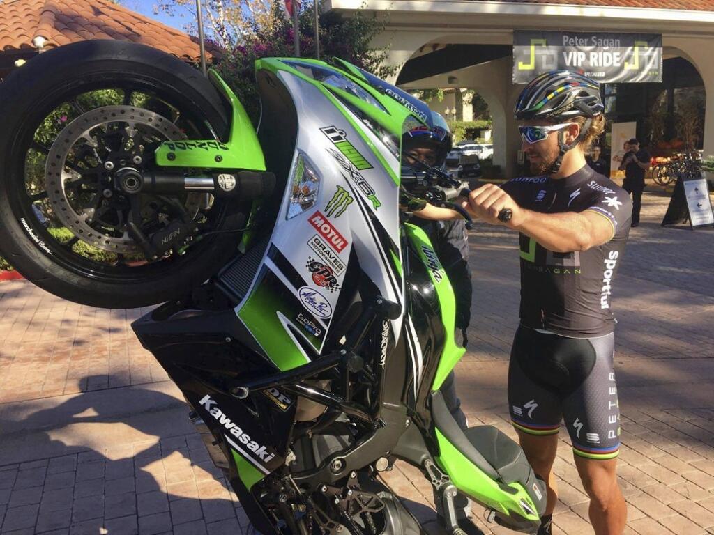 Sagan miluje rýchlosať nielen na bicykli, ale aj na motorkách.