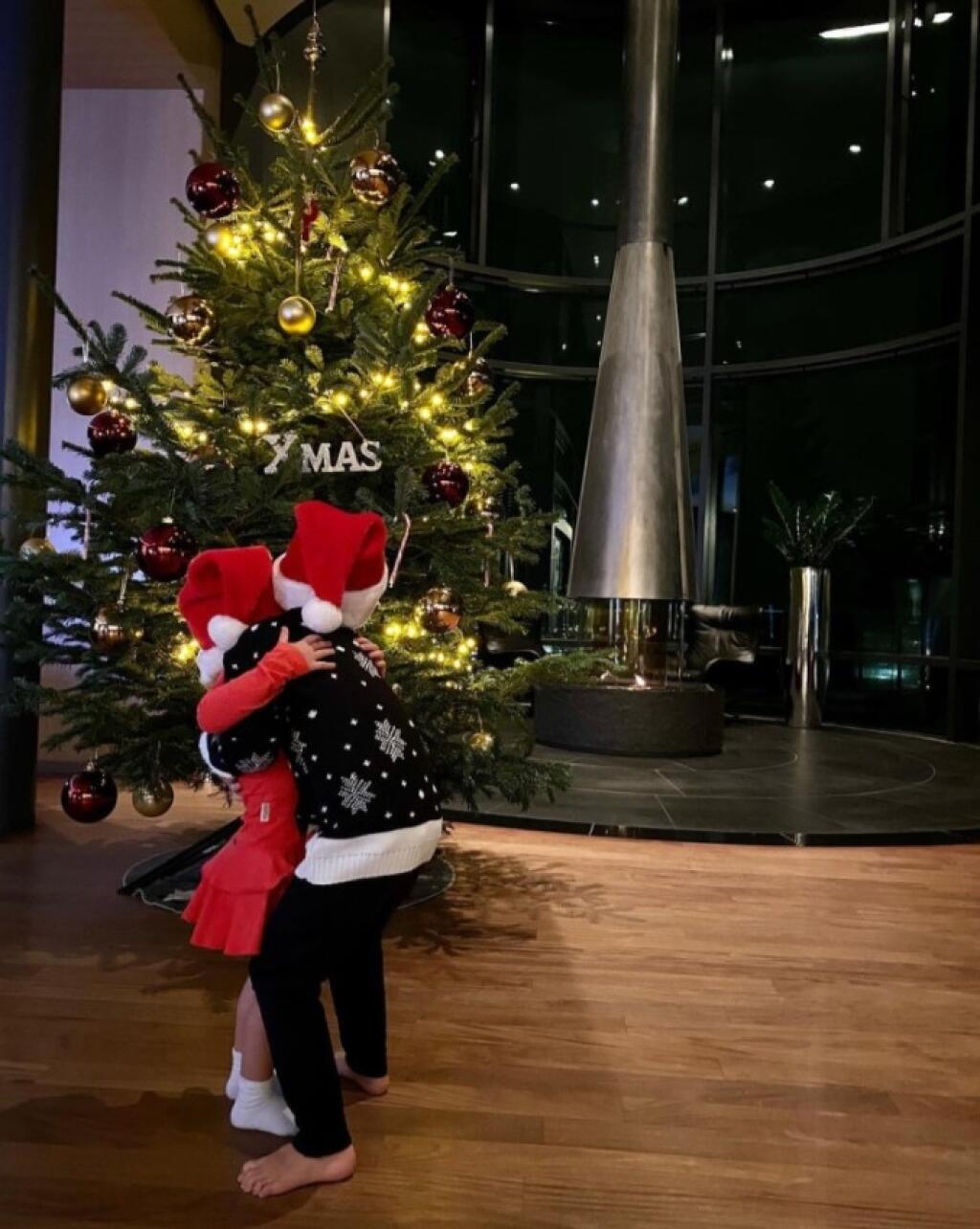 Vianoce v luxusnej vile vyzerajú aj takto.