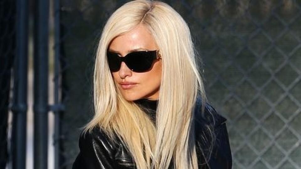 Penelope Cruz ako Donatella Versace vo filme Versace: American Crime Story