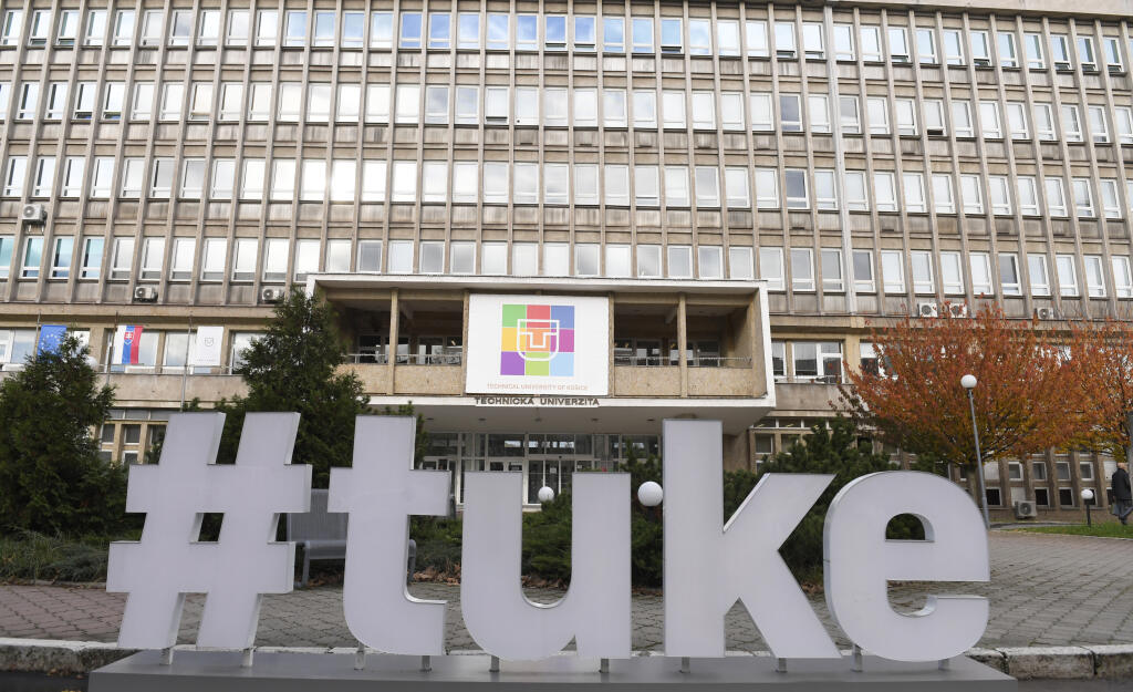 Na snímke Technická univerzita v Košiciach 15. novembra 2023. FOTO TASR – František Iván