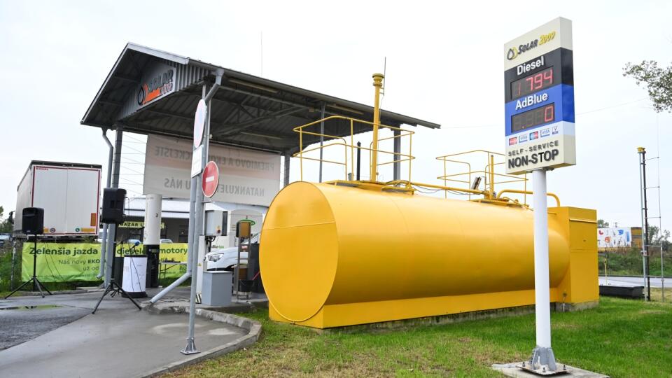 Otvorenie čerpacej stanice na biopalivá v Leopoldove