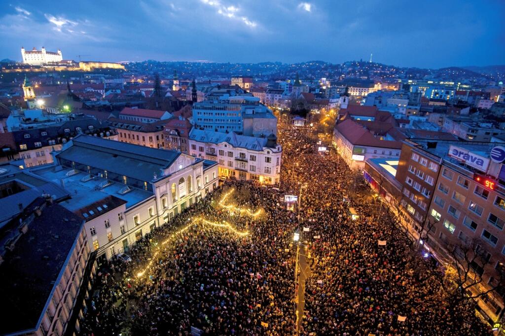 Piatkovú demonštráciu v Bratislave zrušili. Pochod teraz organizujú študenti
