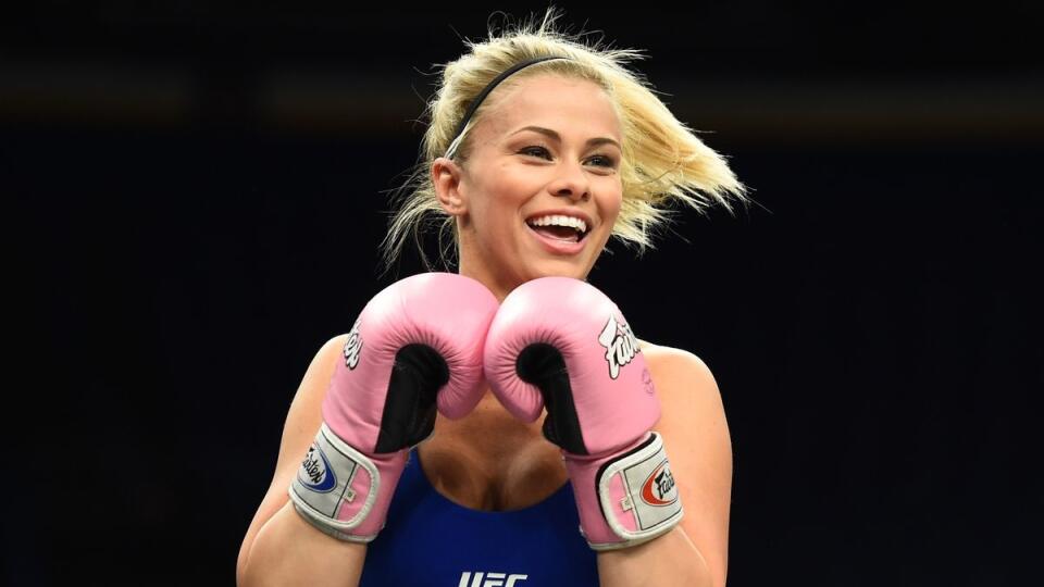 Hviezdna MMA zápasníčka Paige VanZantová sa rozhodla prijať bláznivú výzvu a vstúpila do organizácie, v ktorej sa súperi bijú bez rukavíc.