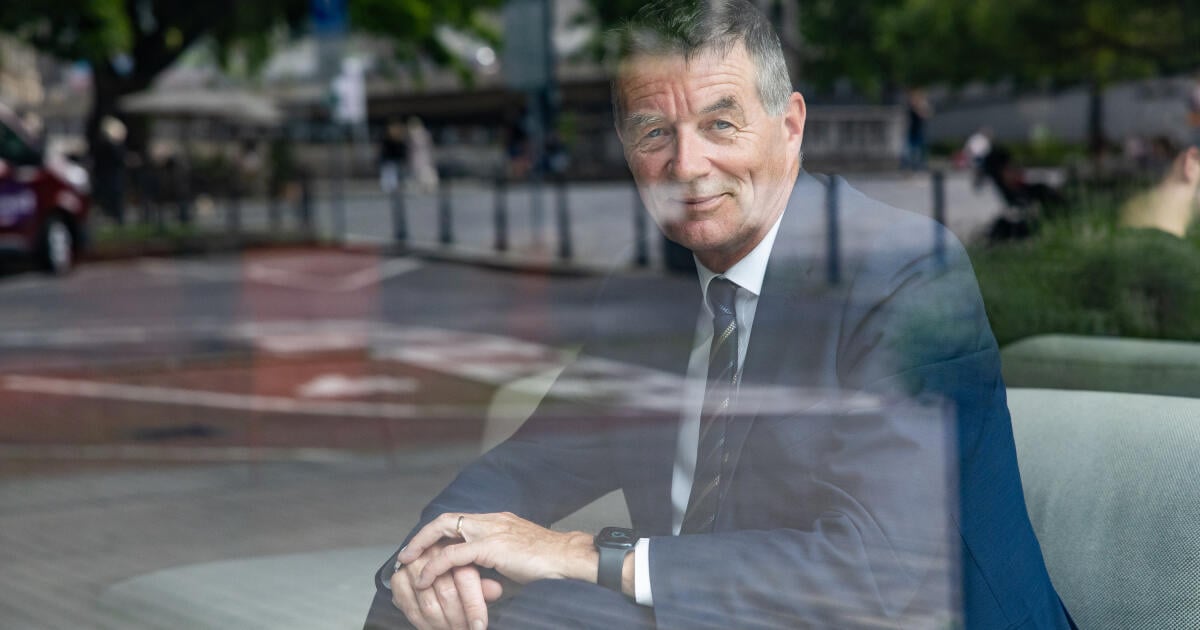 President Ed Tony Murphy: EU debts will pay citizens, President Ed Tony Murphy: EU debts will pay citizens,