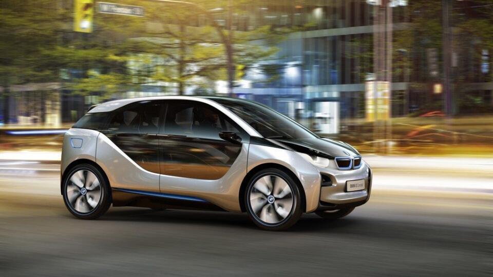 BMW i3 Concept má uspieť prioritne v mestských