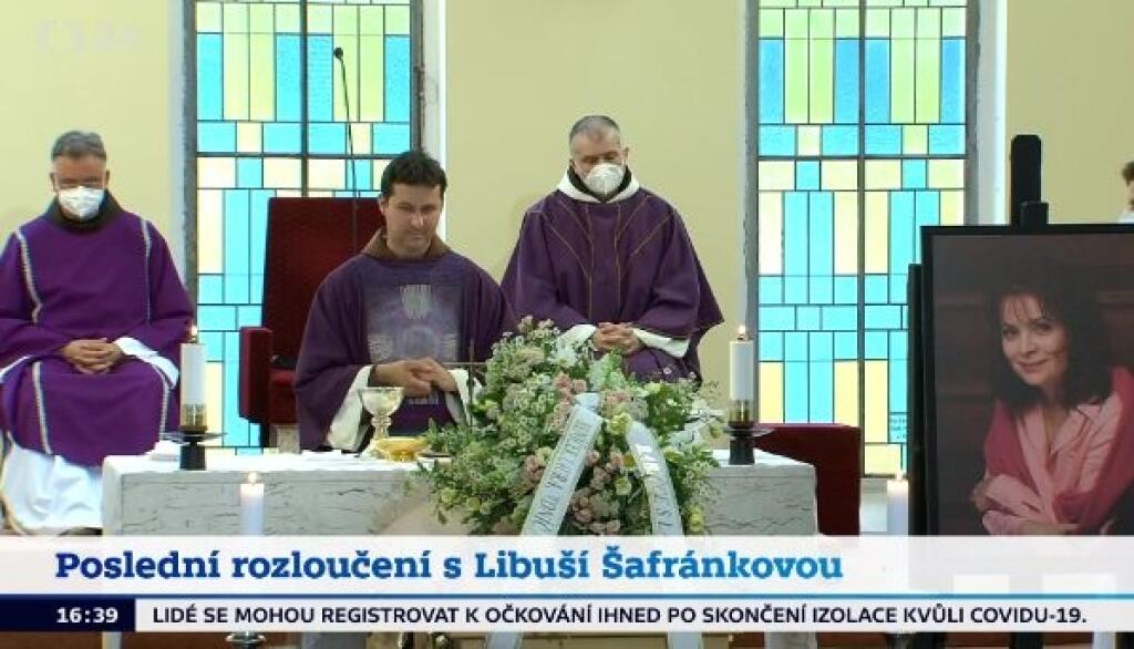 Zádušná omša za Libušku Šafránkovú.