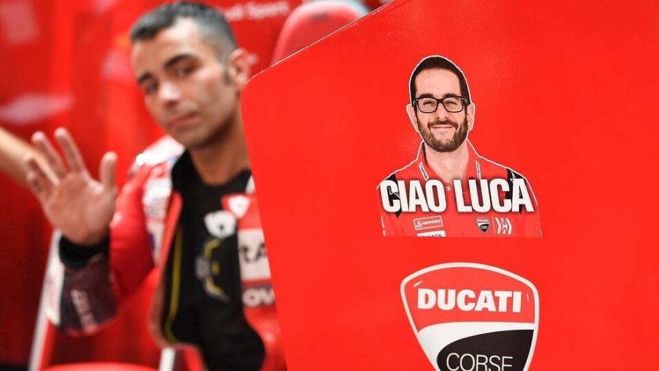 Práve Andrea Dovizioso a Danilo Petrucci budú na Veľkej cene MotoGP v Brne jazdiť pre Lucu Sempriniho, ktorý nečakane zomrel.