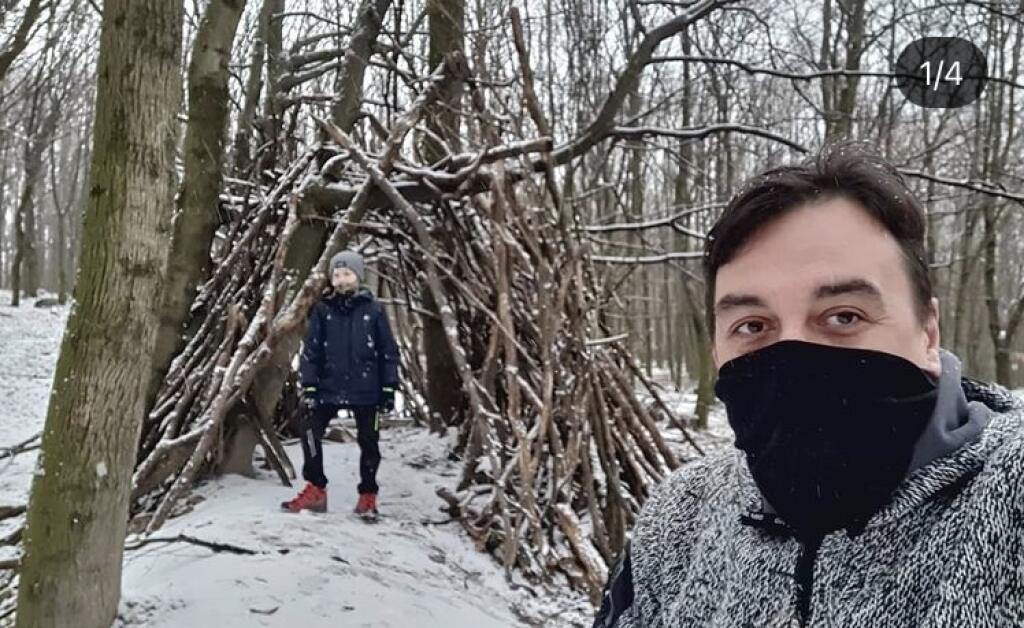 Zuzana Čaputová randí s Jurajom Rizmanom, ktorý má syna Juraja. Prezidentka má psa Leona.