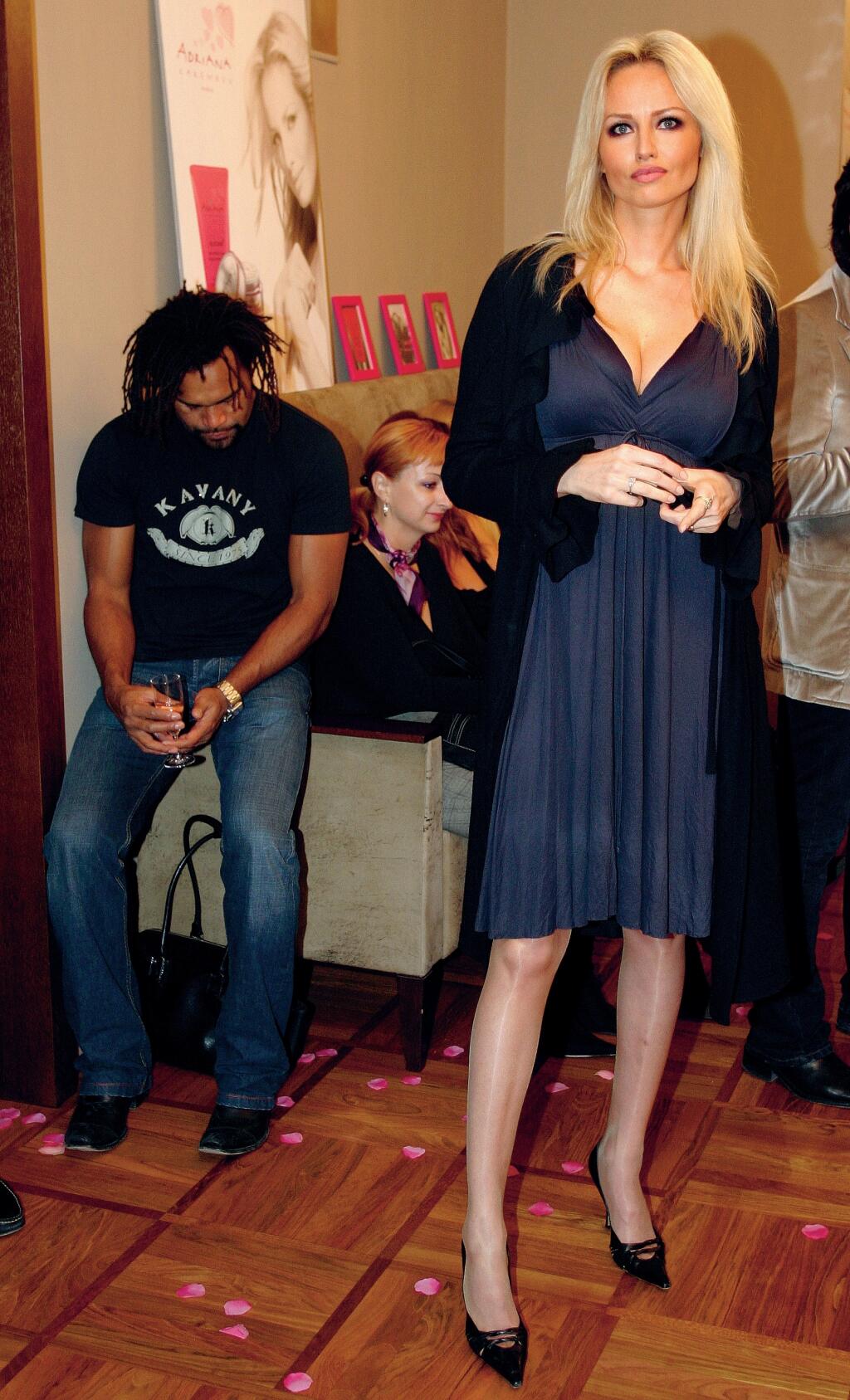 Adriana Sklenaříková a exmanžel Christian Karembeu